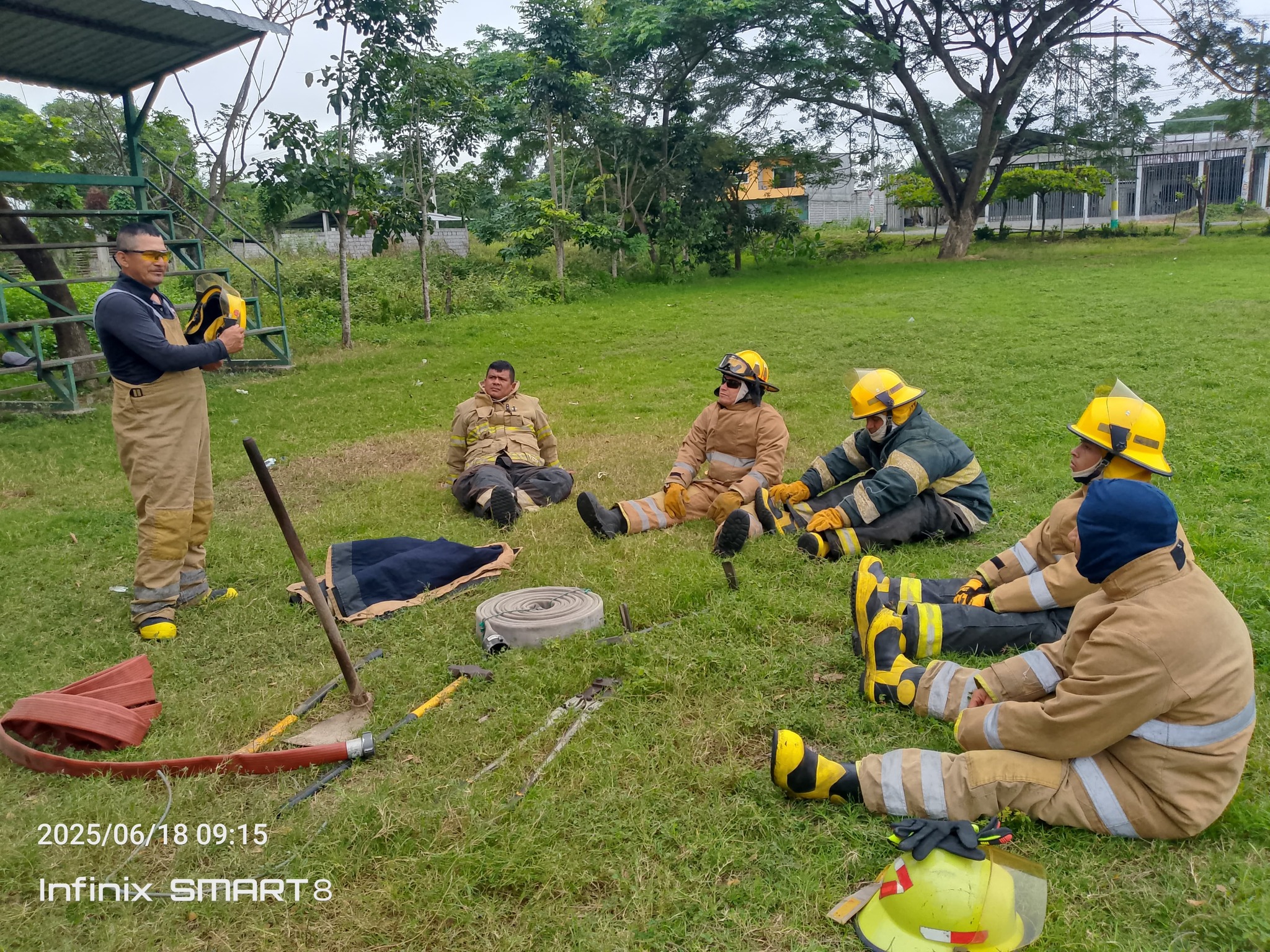 Entramiento Bomberil en el Canton Daule